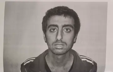 صورة لعامر مطر أُخذت أثناء الاحتجاز وأُرفقت بملفه في الفرع 215